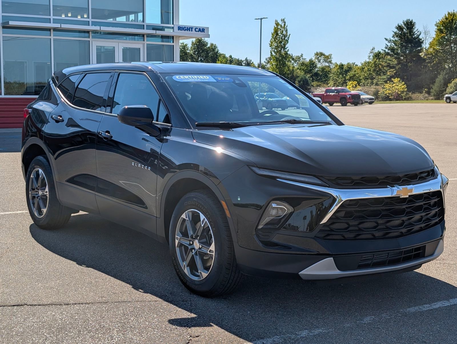 2025 Chevrolet Blazer 2LT photo 3