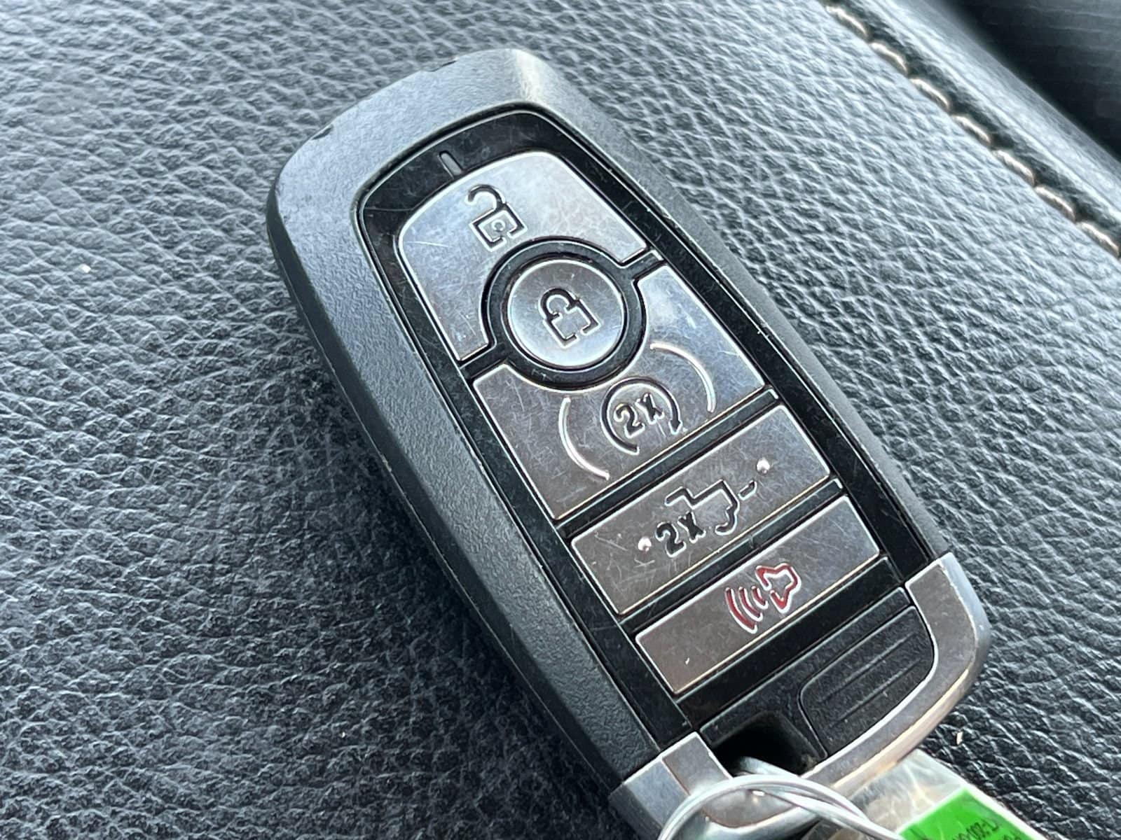 2018 Ford F-150 Lariat - Photo 17