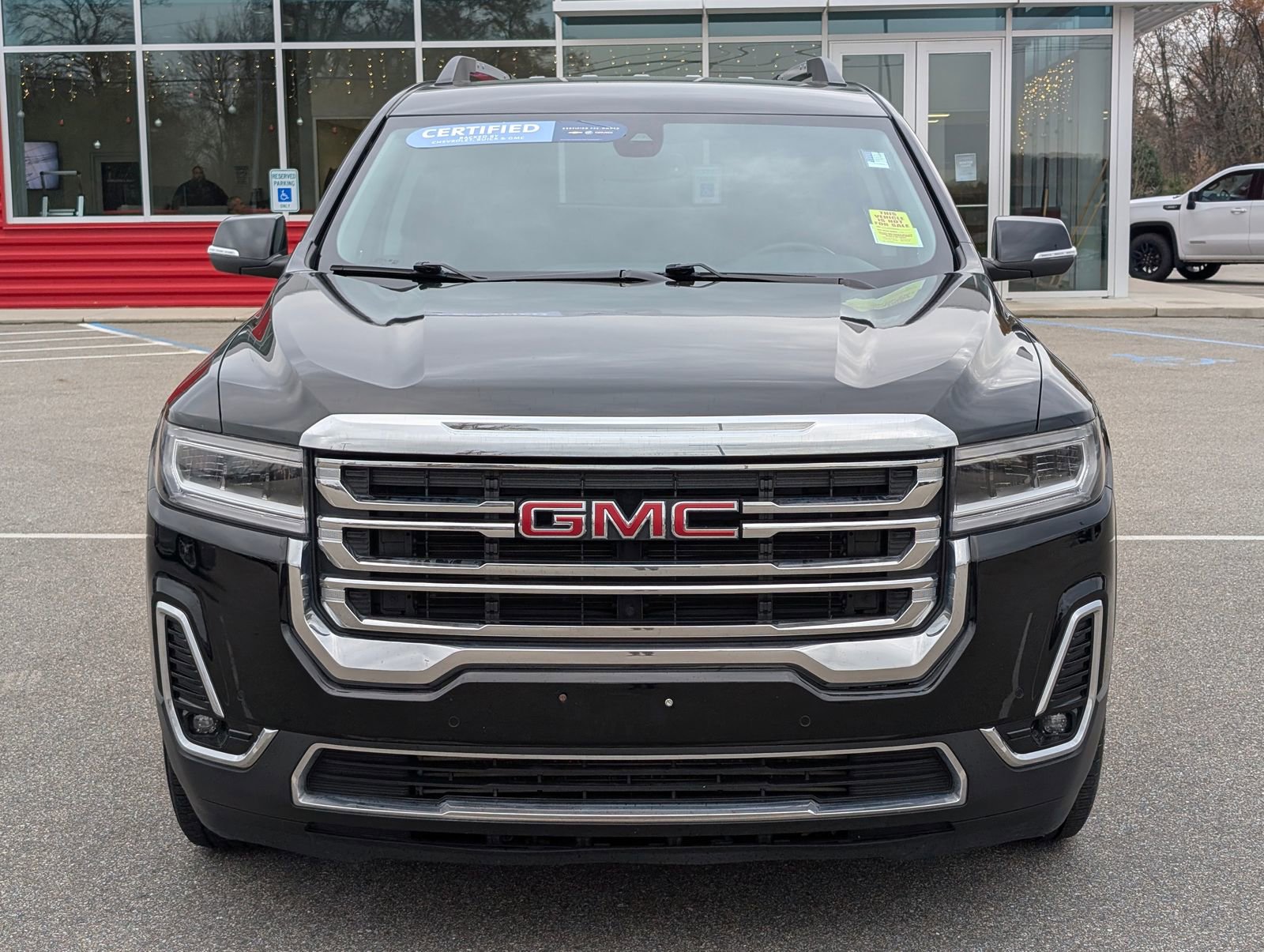 2023 Gmc Acadia SLT photo 2