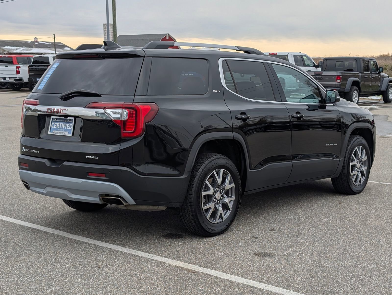 2023 Gmc Acadia SLT photo 4