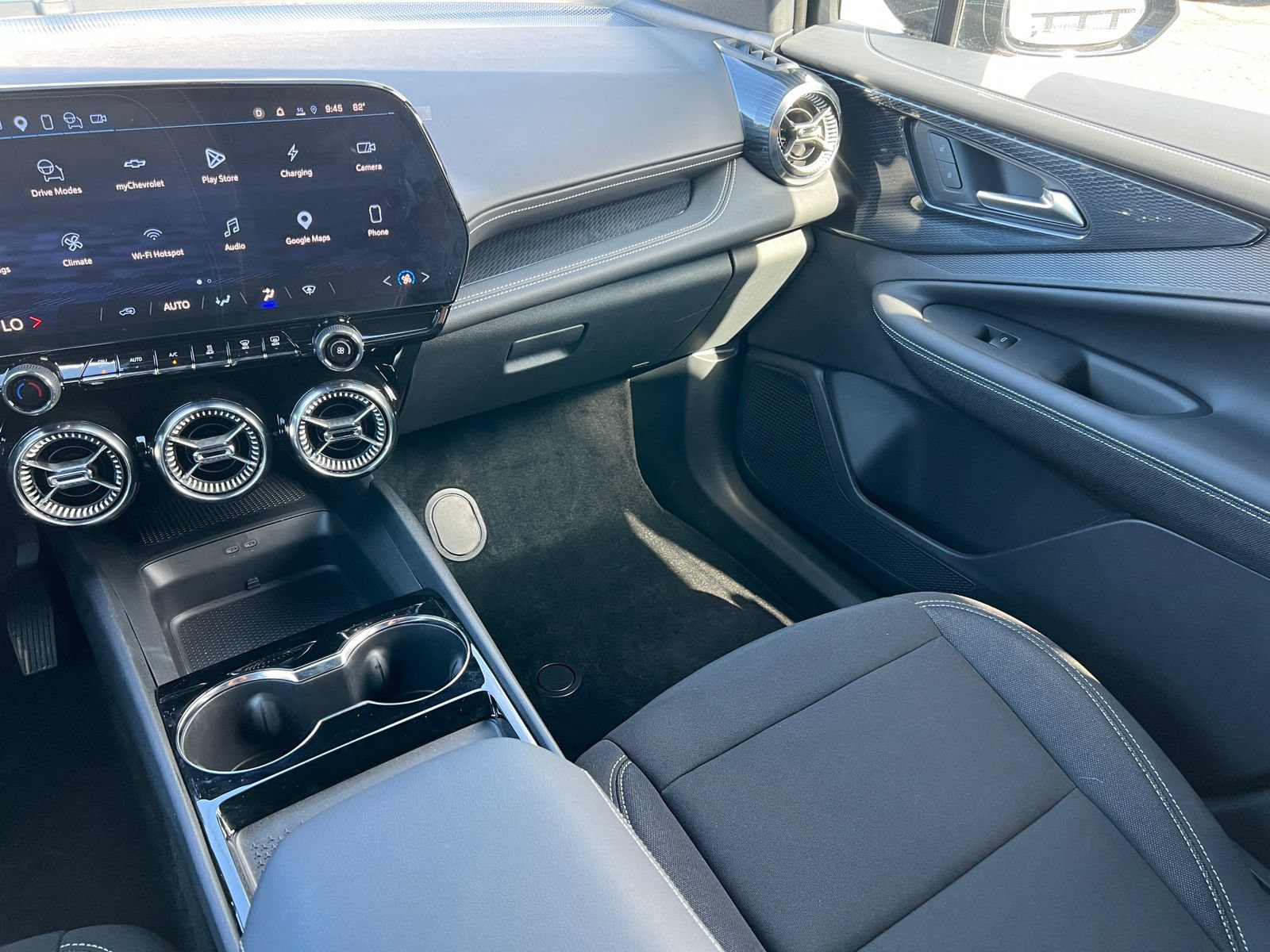 2026 Chevrolet Blazer EV LT - Photo 27