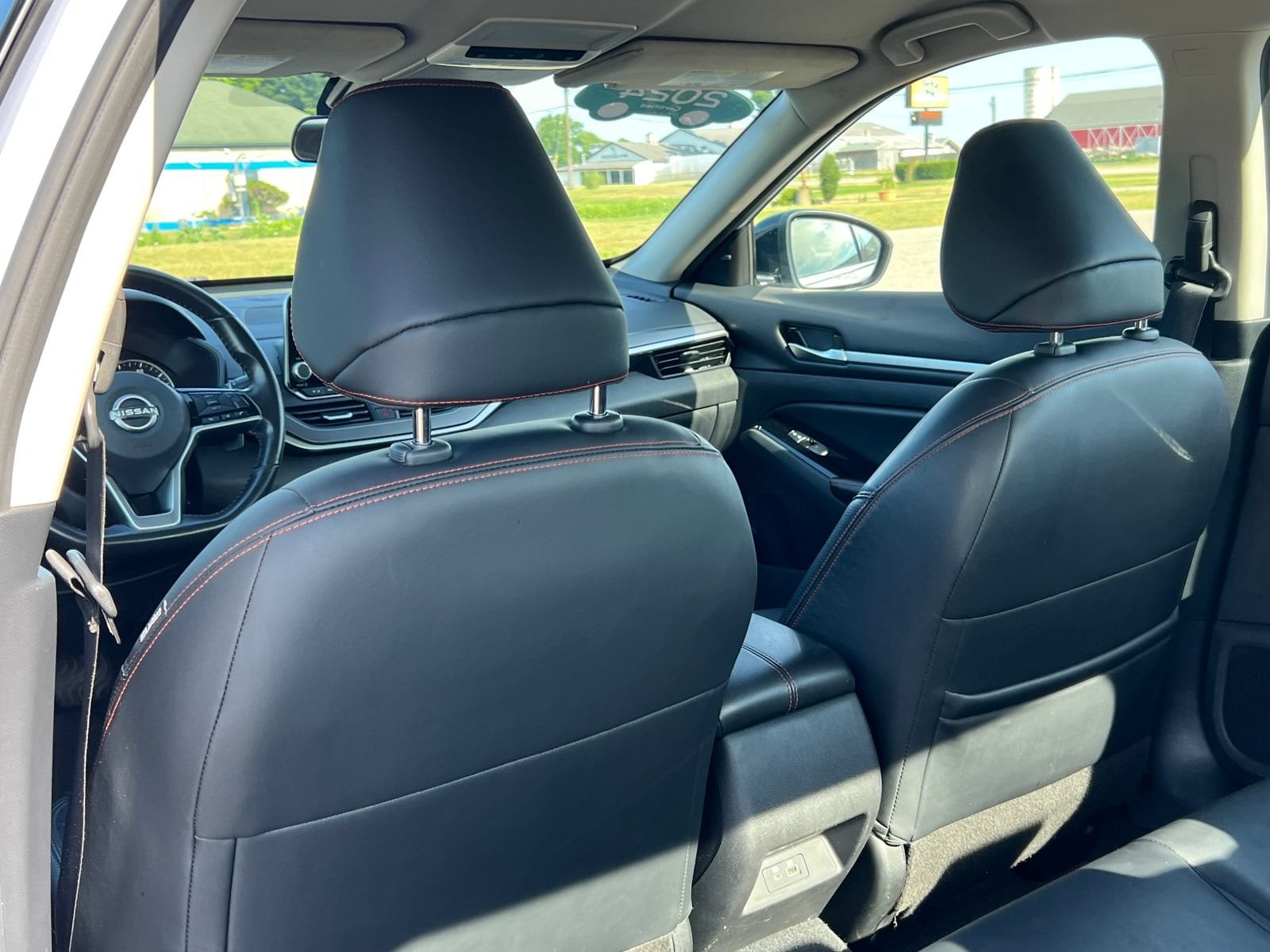 2024 Nissan Altima SR - Photo 35