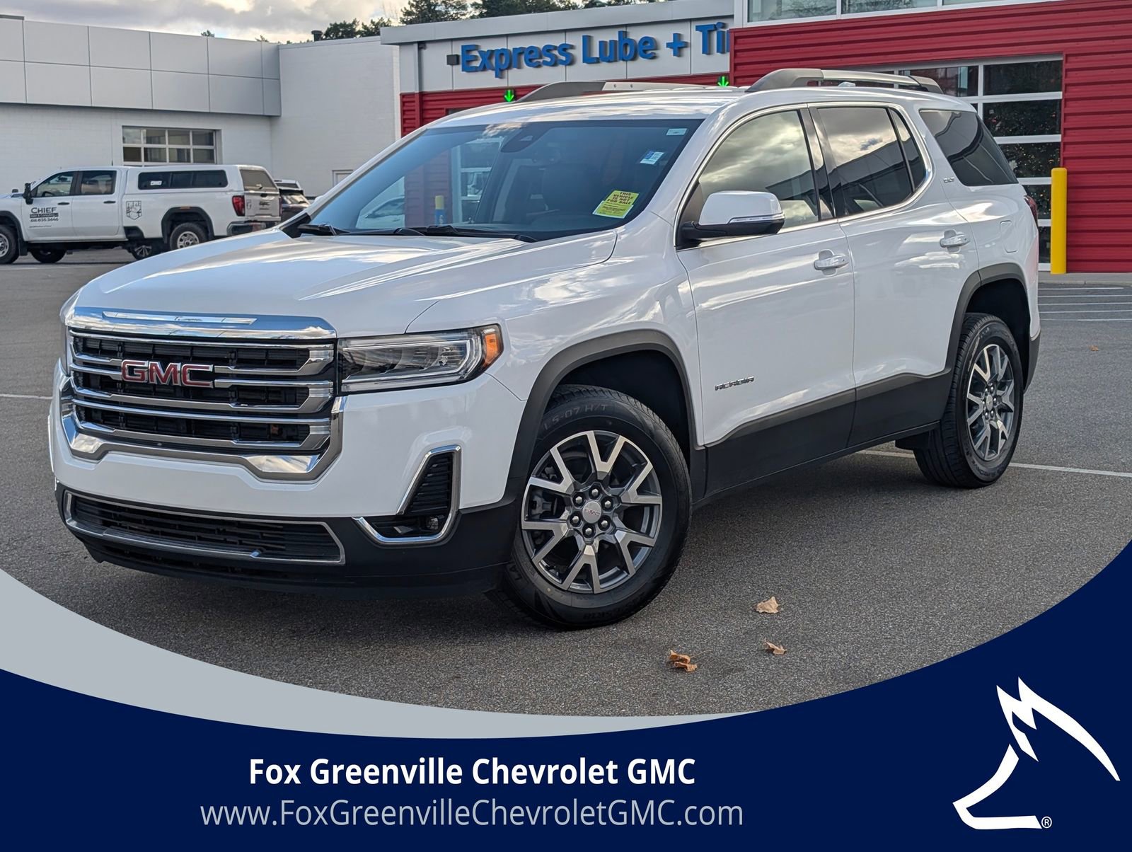 2023 GMC Acadia SLT's photo