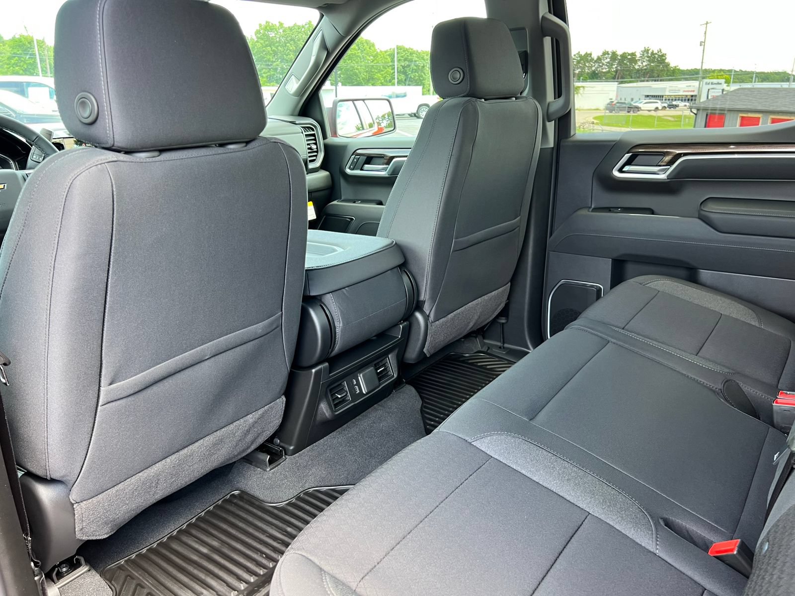 2026 Chevrolet Silverado 1500 LT - Photo 34