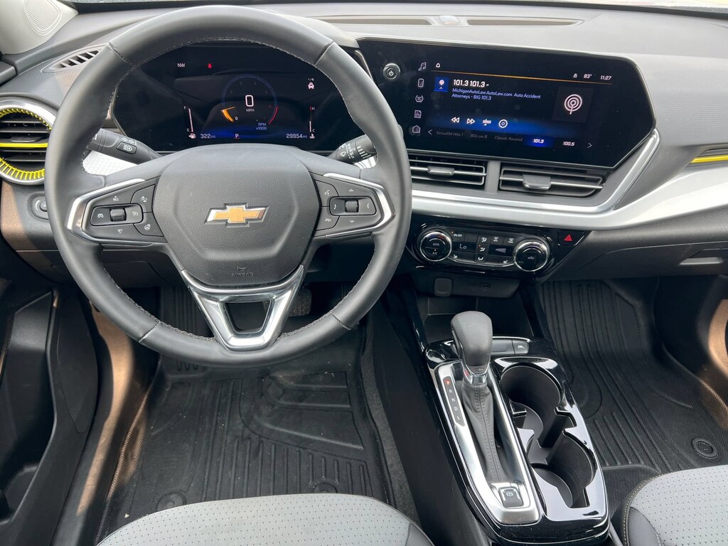 Used 2024 Chevrolet Trax LT SUV