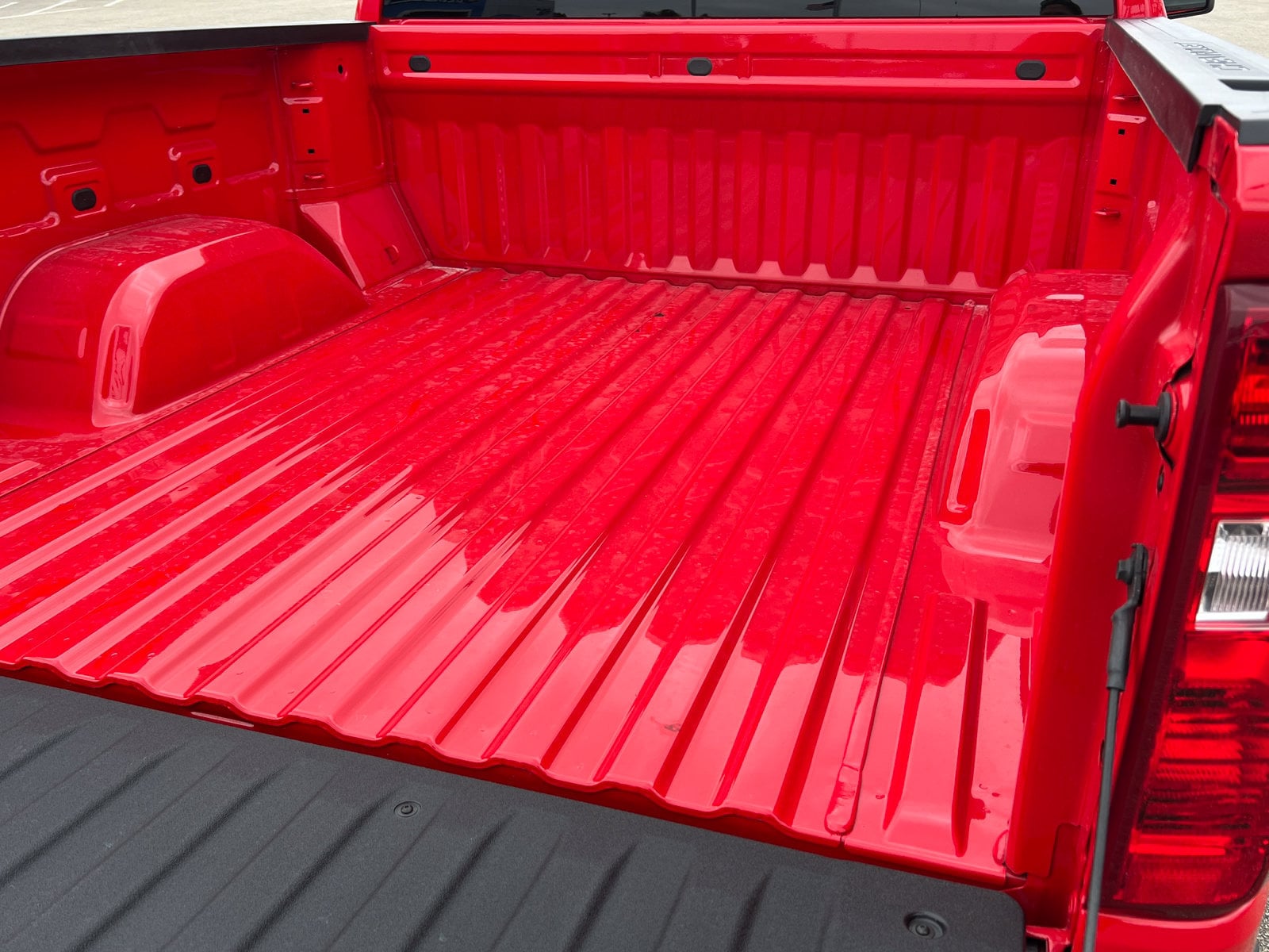 2026 Chevrolet Silverado 1500 LT - Photo 8