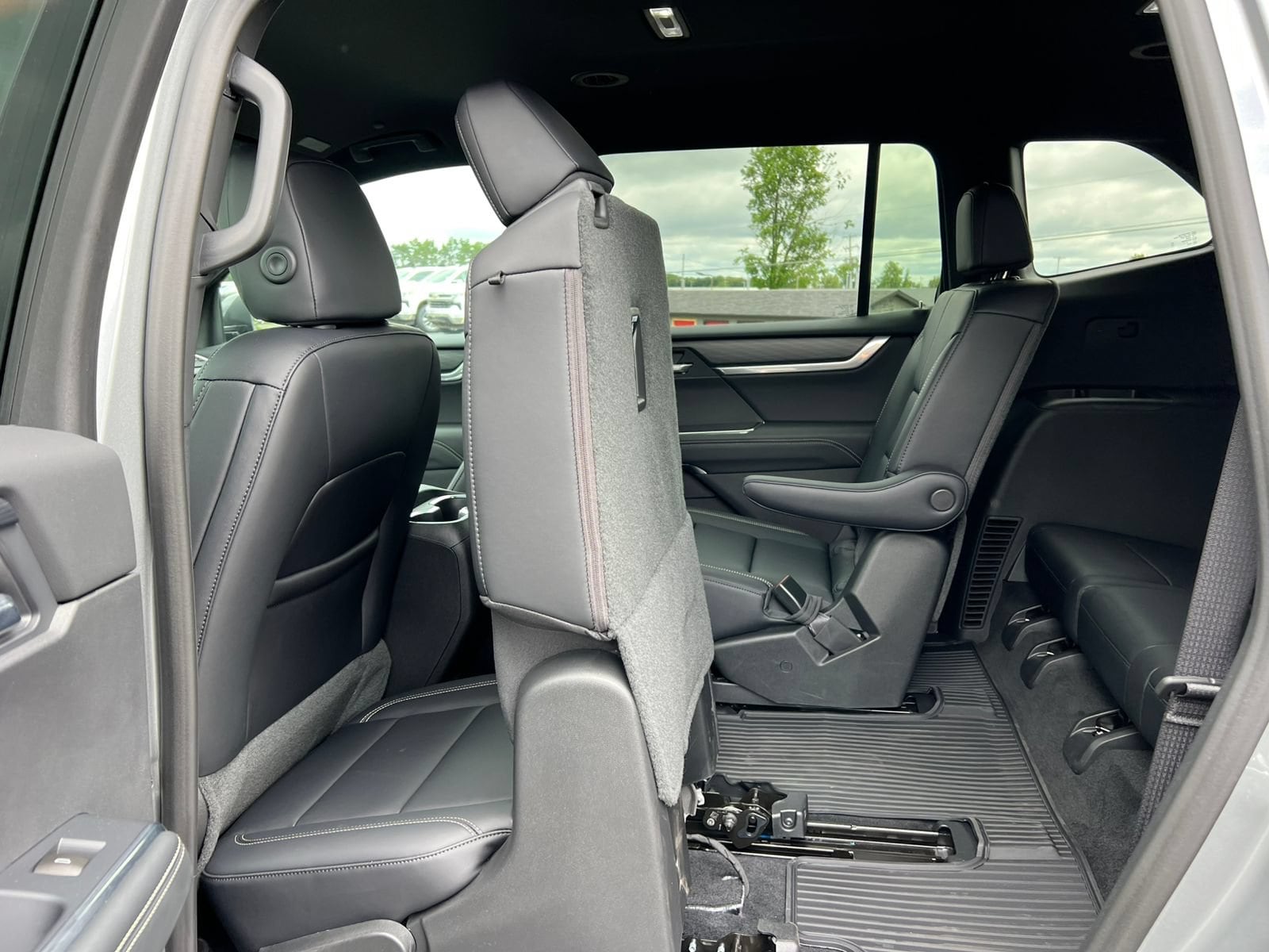 2026 GMC Acadia Elevation - Photo 41