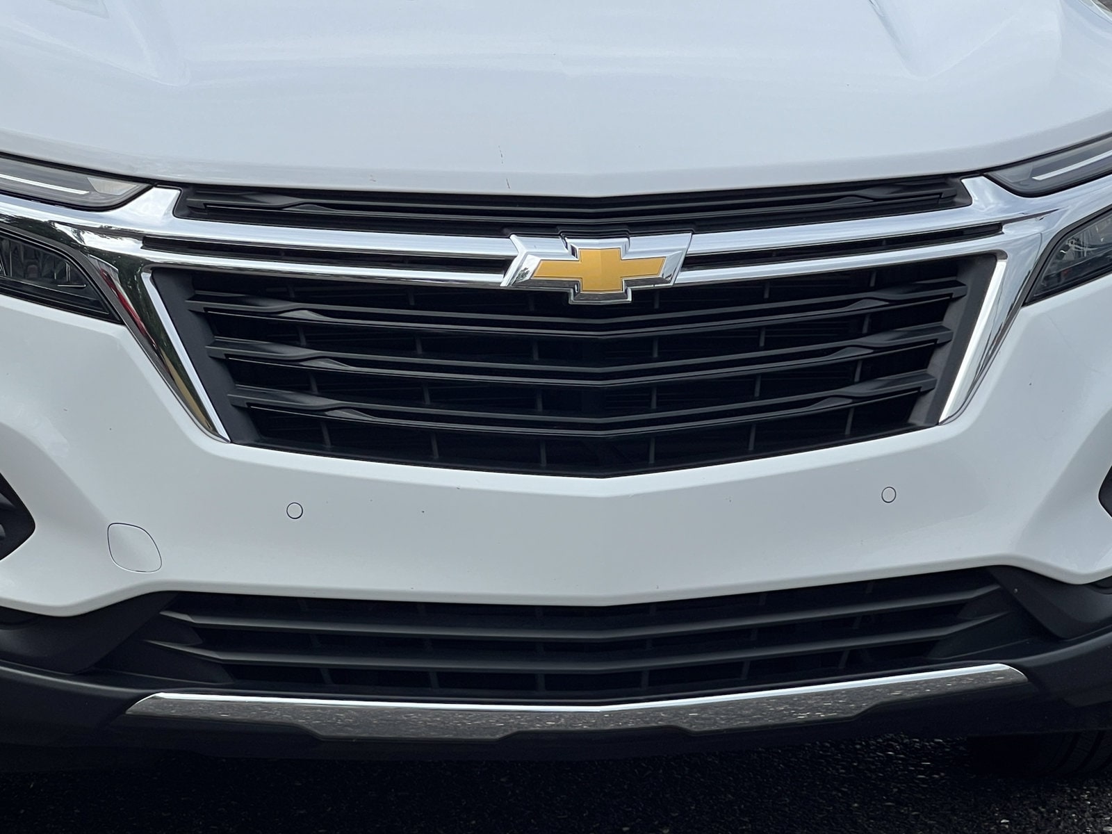 2024 Chevrolet Equinox LT - Photo 37