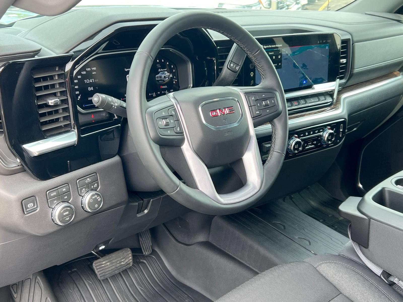 2026 GMC Sierra 1500 SLE - Photo 17