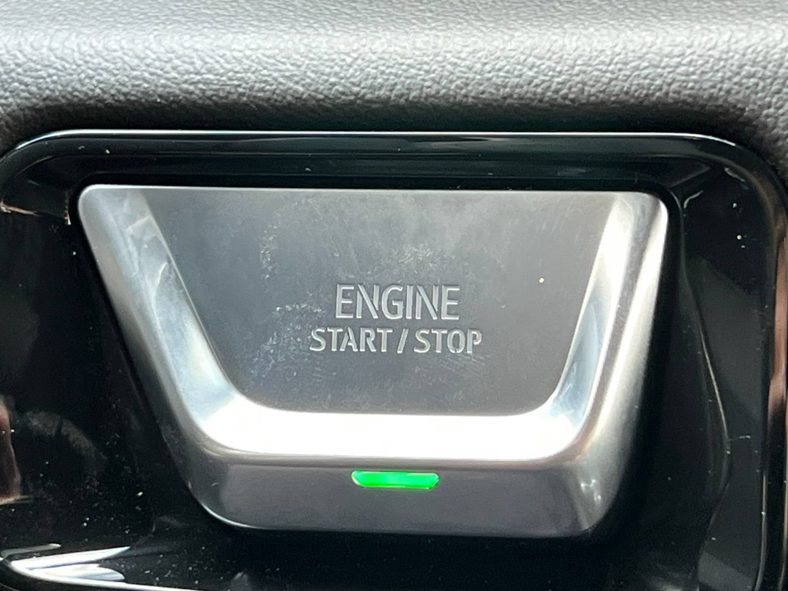 2026 GMC Yukon AT4 - Photo 37