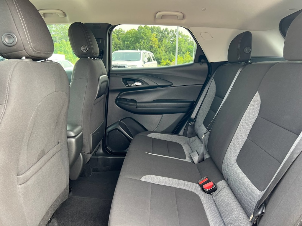 Used 2025 Chevrolet Trailblazer LT SUV