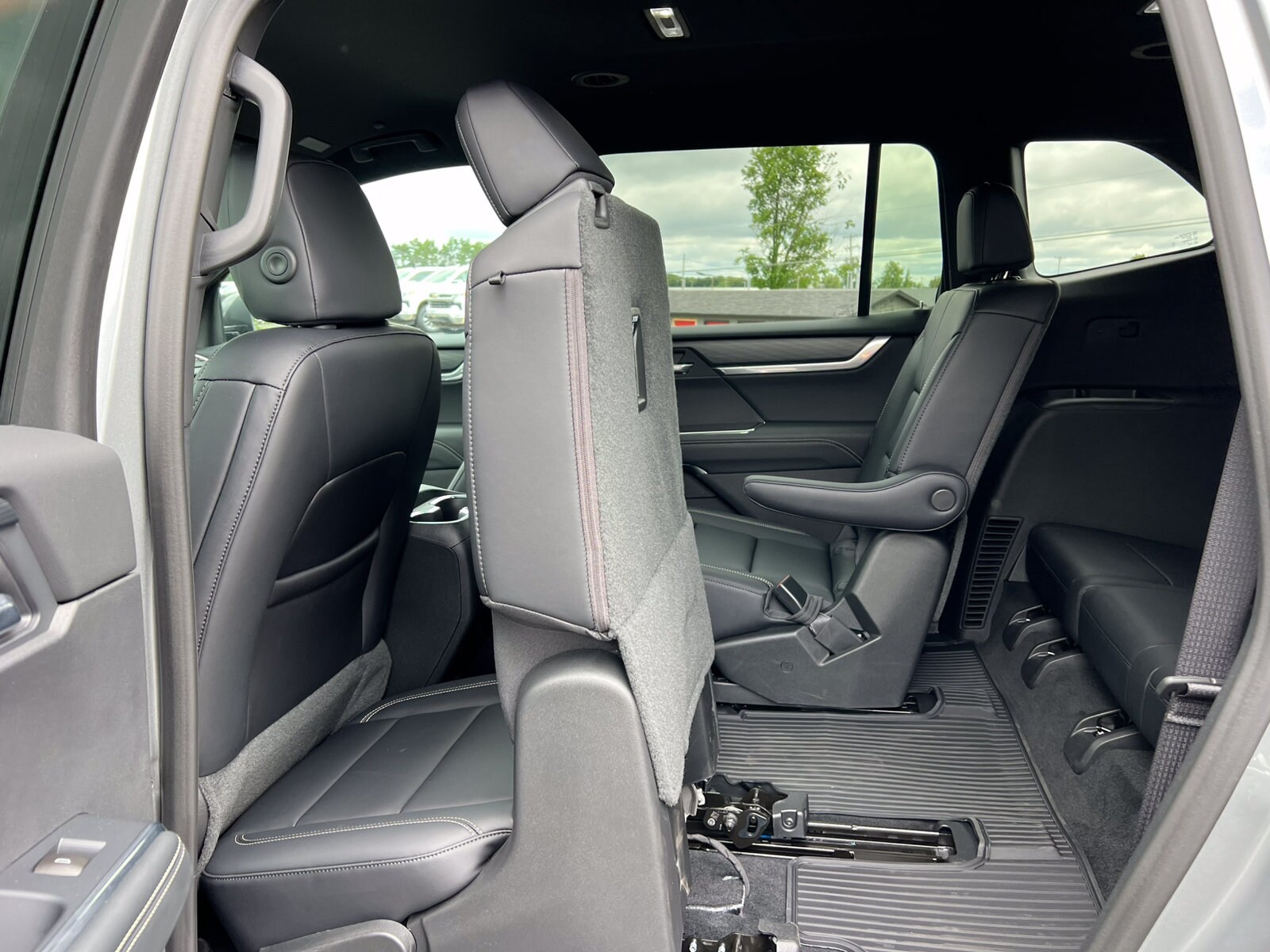 2026 GMC Acadia Elevation - Photo 40