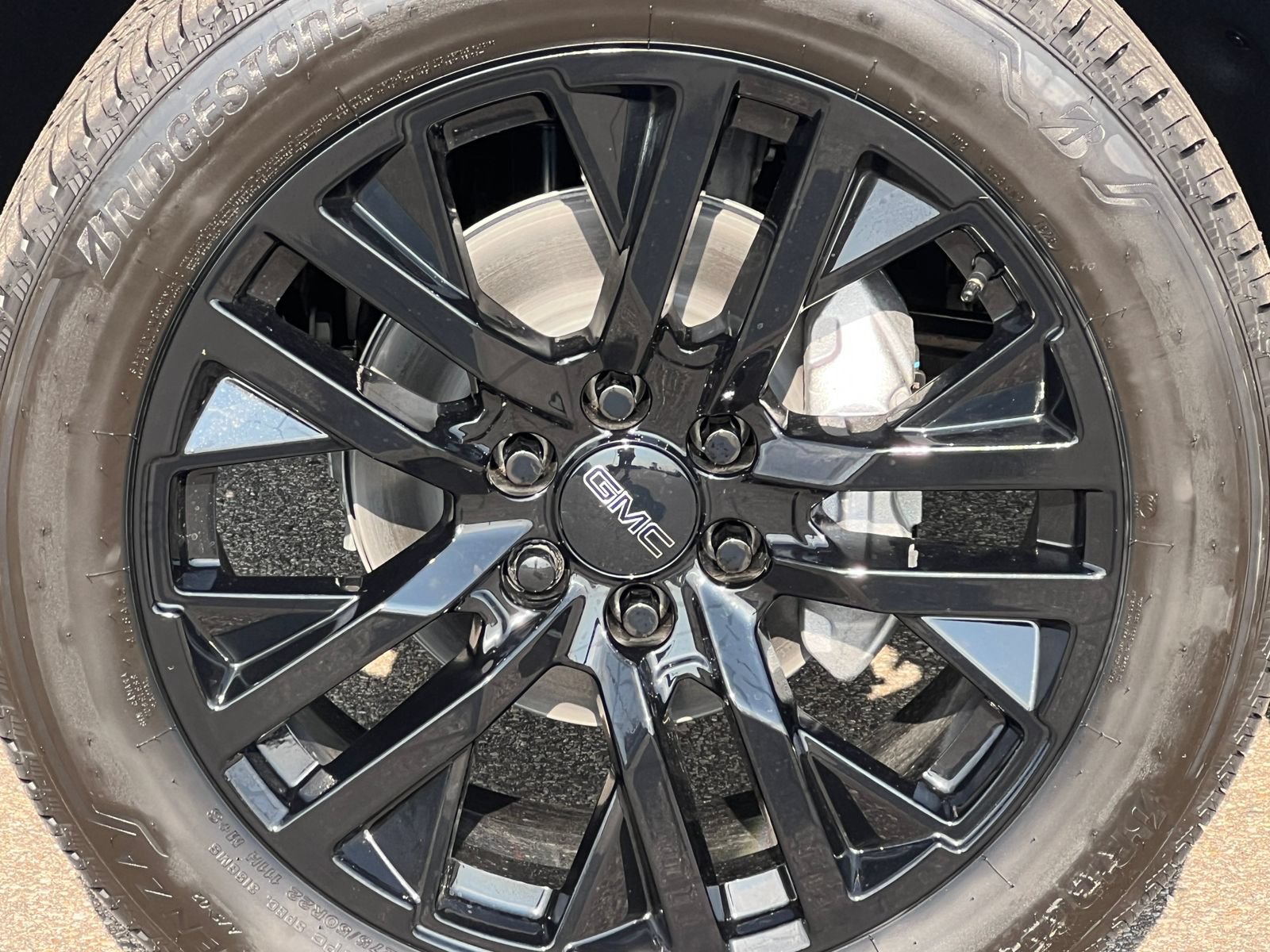 2026 GMC Yukon XL Elevation - Photo 7