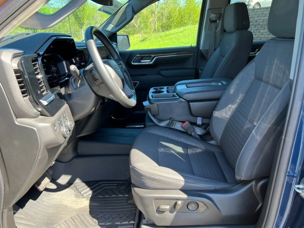 Used 2023 Chevrolet Silverado 1500 RST Truck