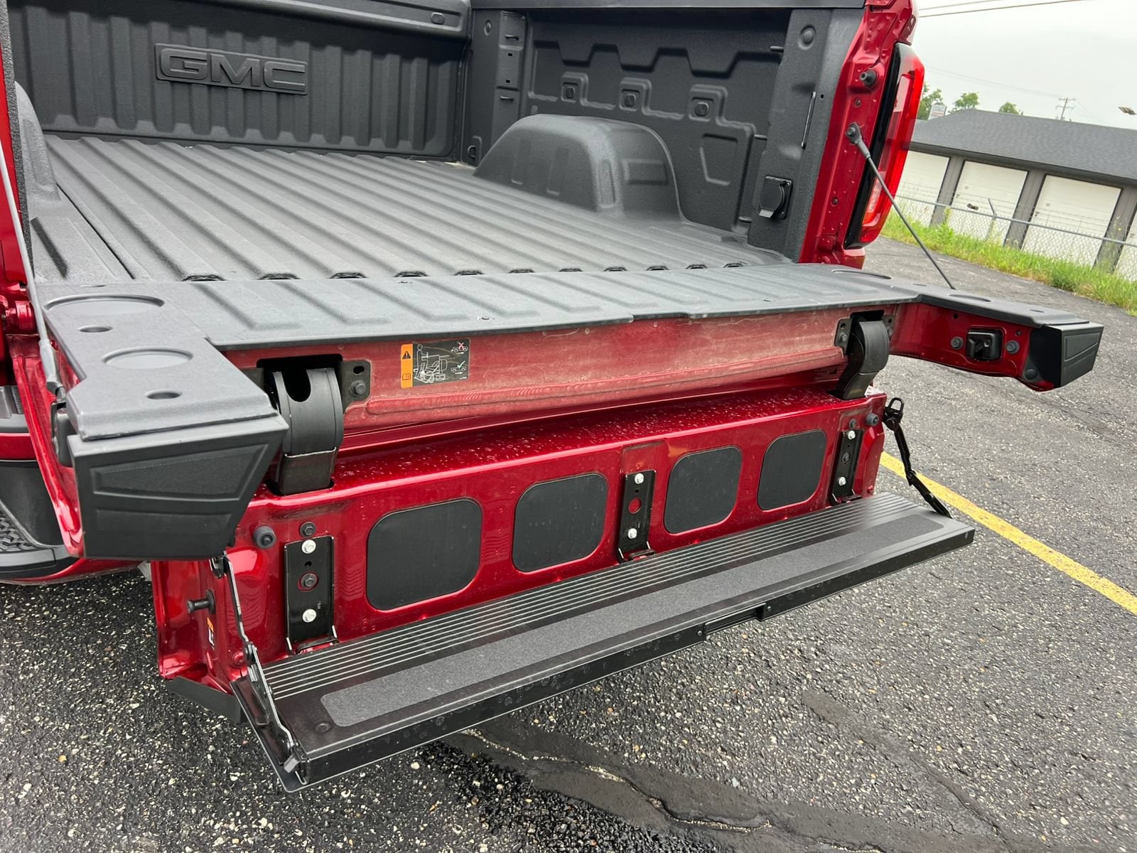 2026 GMC Sierra 1500 AT4 - Photo 10
