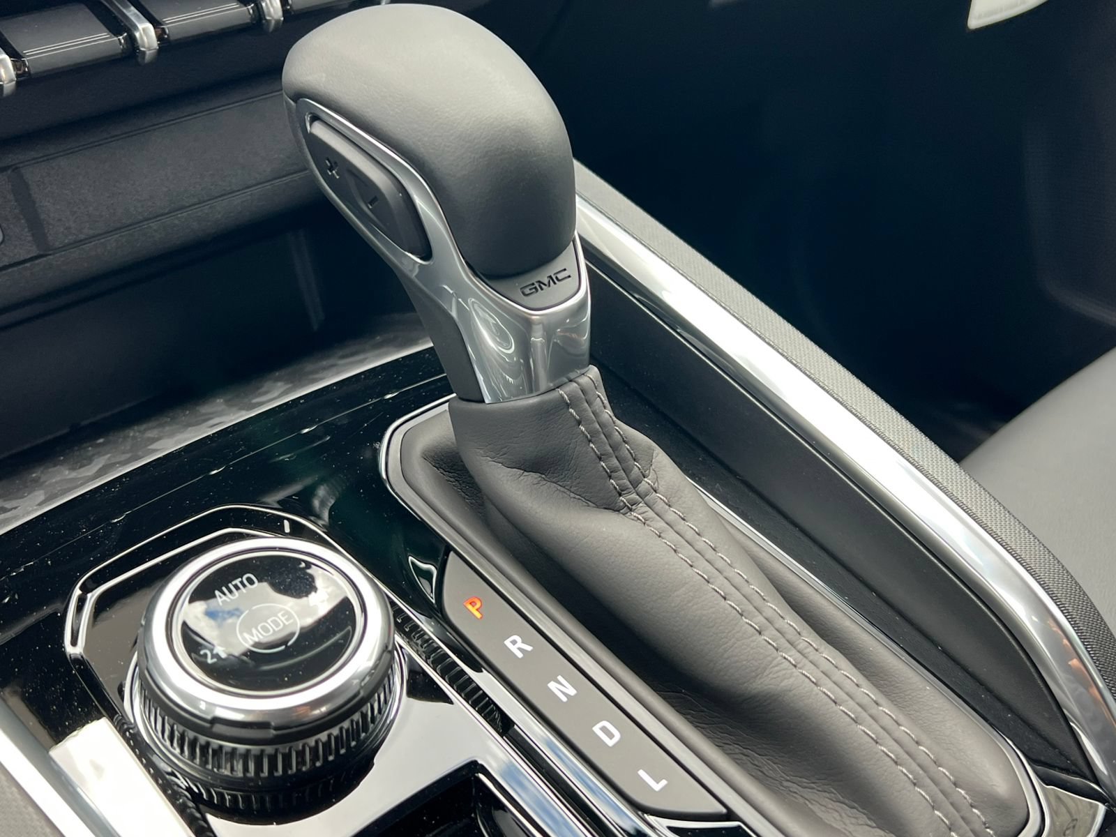 2026 GMC Canyon Elevation - Photo 35