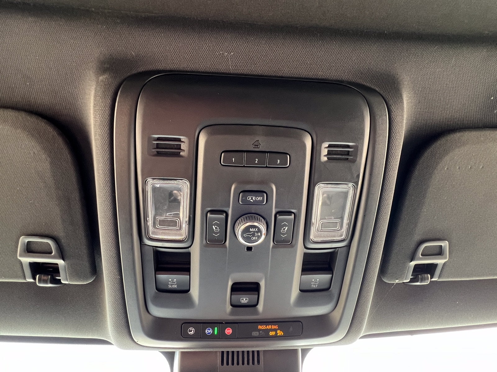 2024 Chevrolet Suburban Z71 - Photo 39