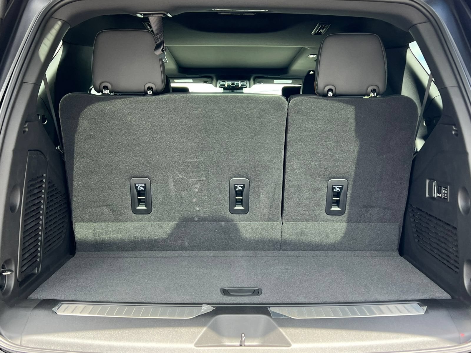2026 GMC Yukon AT4 - Photo 45