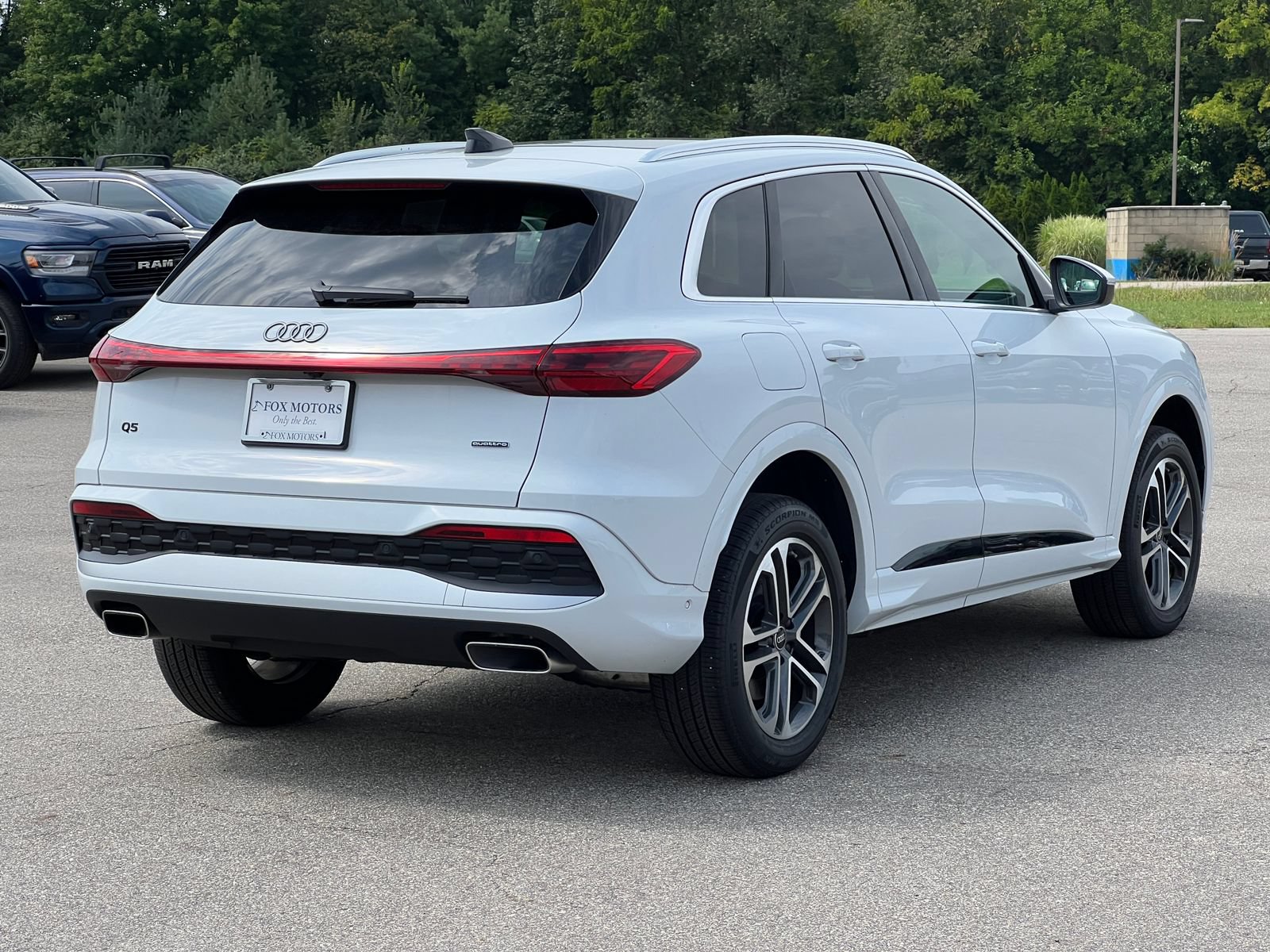 2025 Audi Q5 Premium Plus - Photo 9