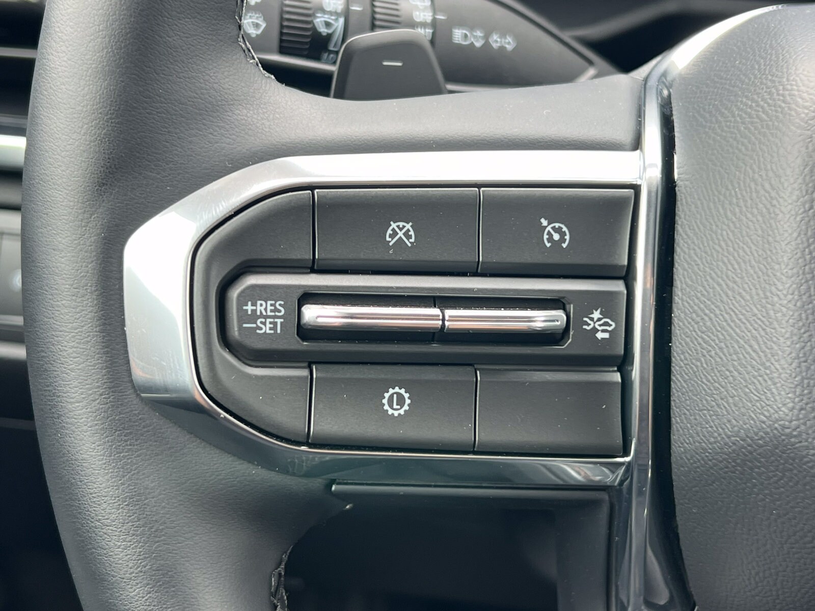 2026 GMC Acadia Elevation - Photo 20
