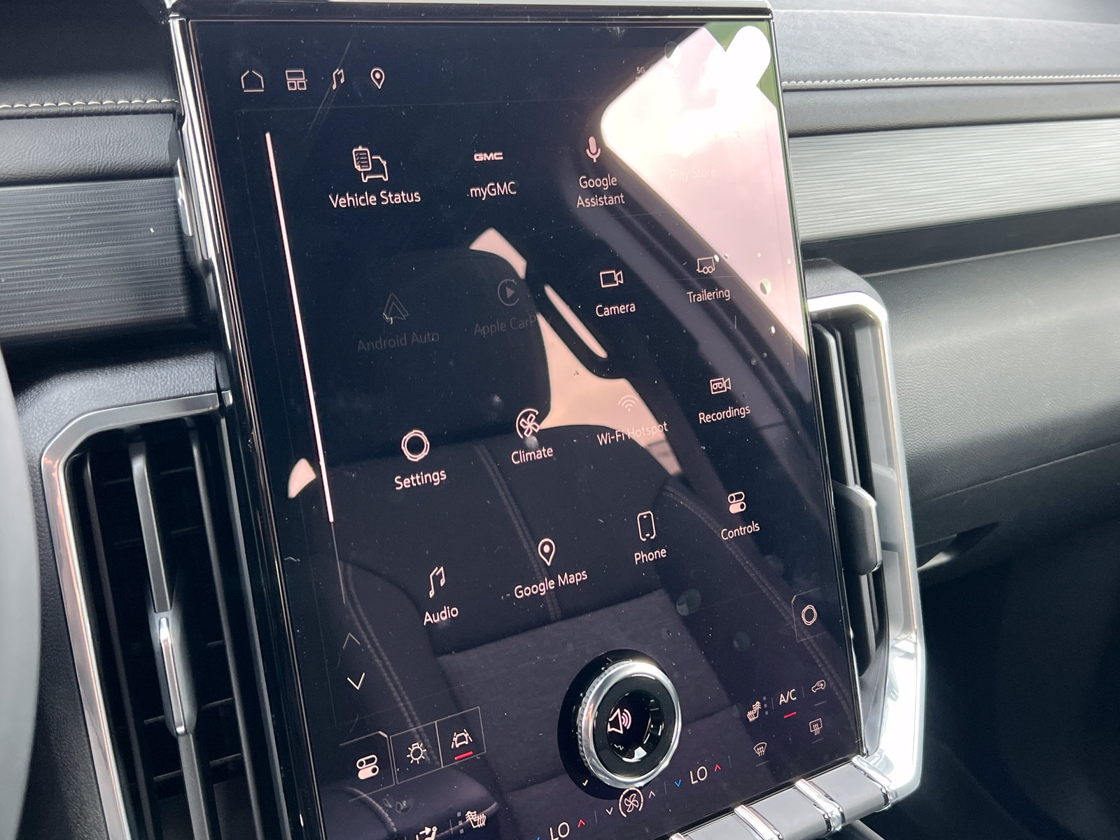 2027 GMC Acadia Elevation - Photo 25