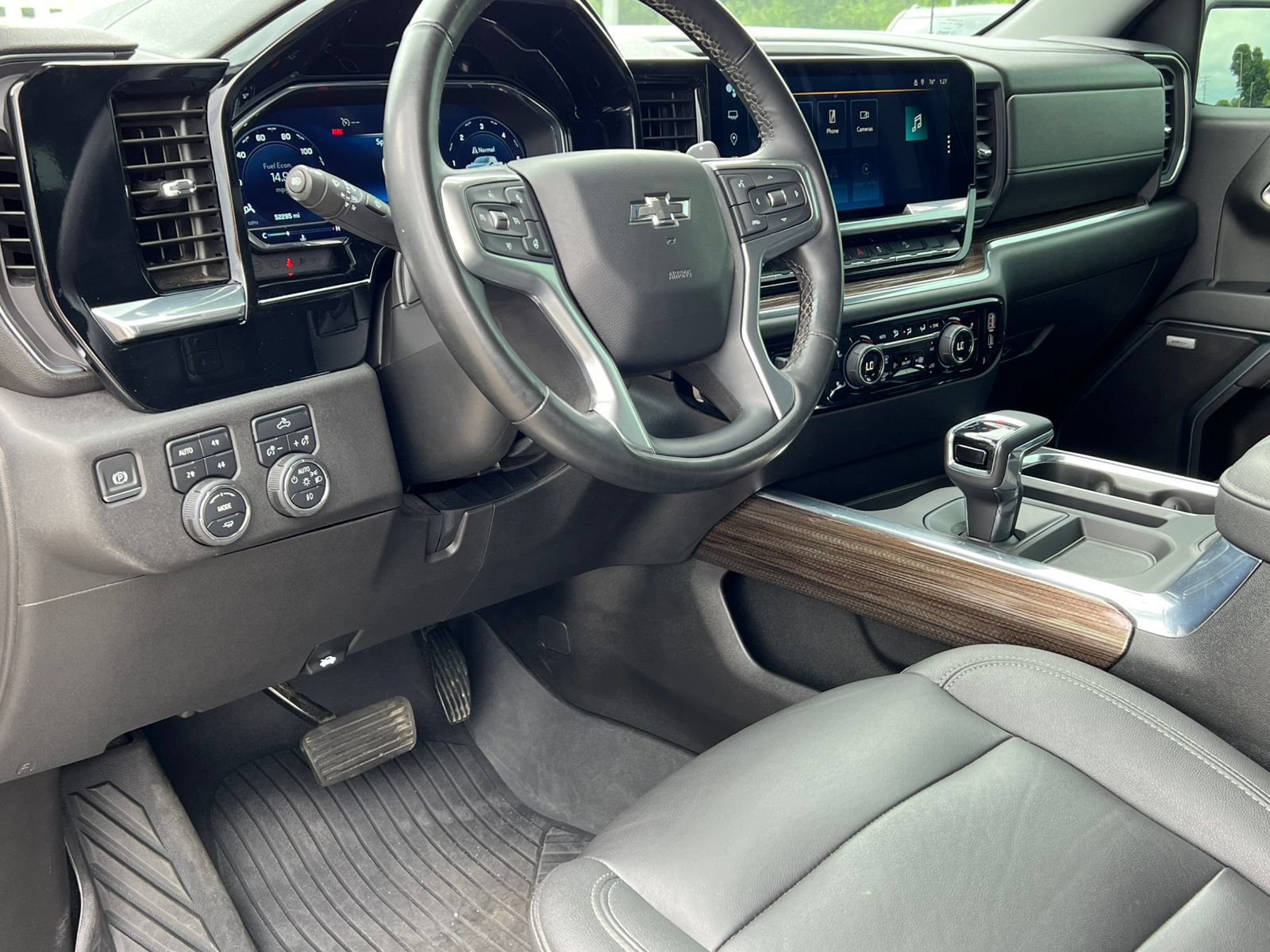 2023 Chevrolet Silverado 1500 RST - Photo 27