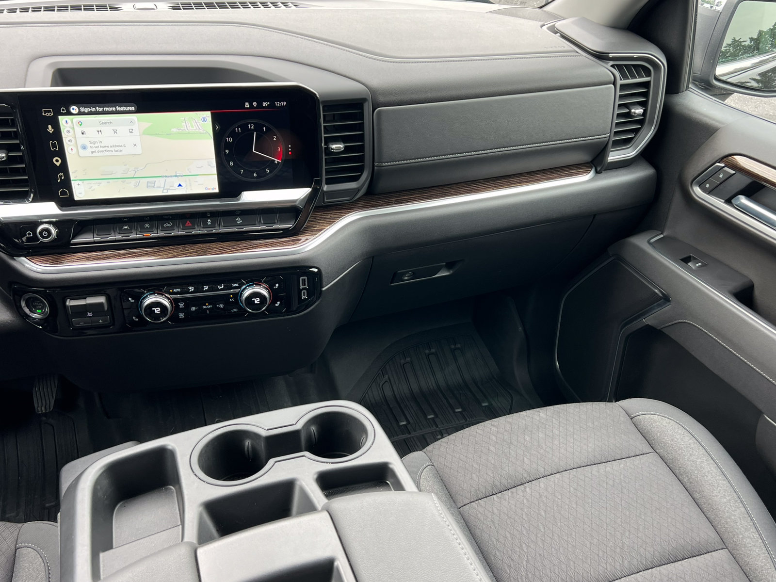2026 GMC Sierra 1500 SLE - Photo 39