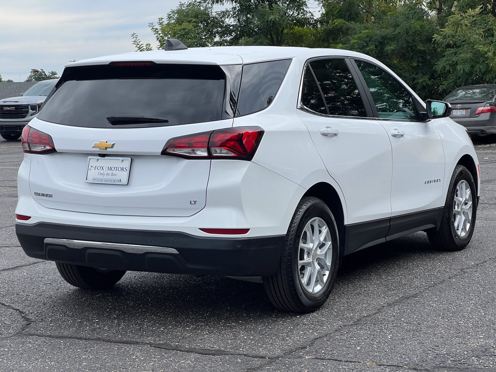 2024 Chevrolet Equinox LT - Photo 8