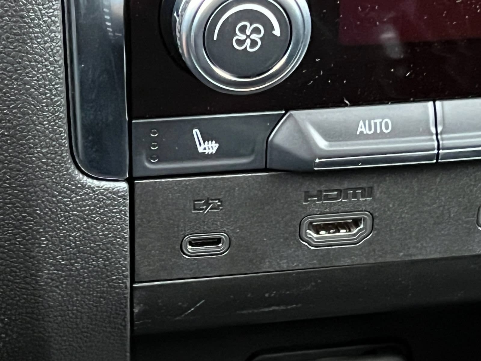 2026 GMC Yukon XL Elevation - Photo 37
