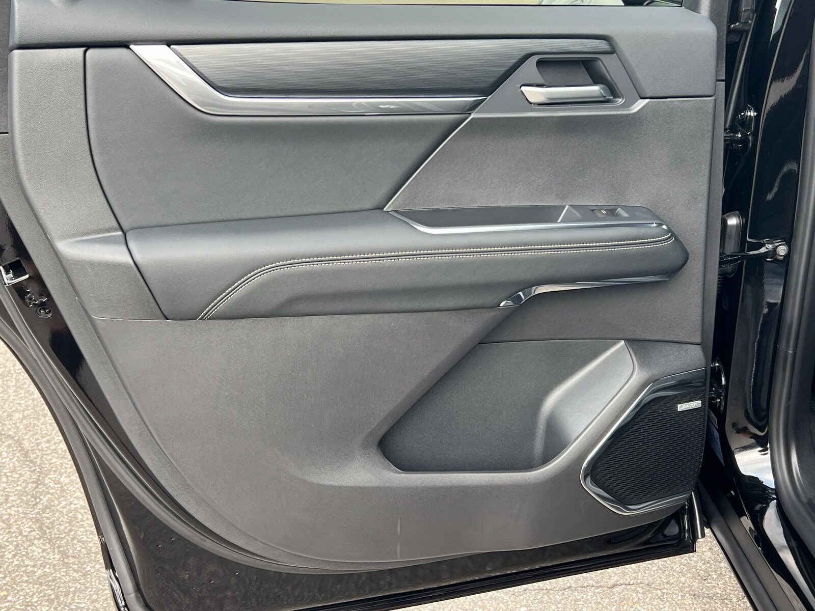 2027 GMC Acadia Elevation - Photo 35