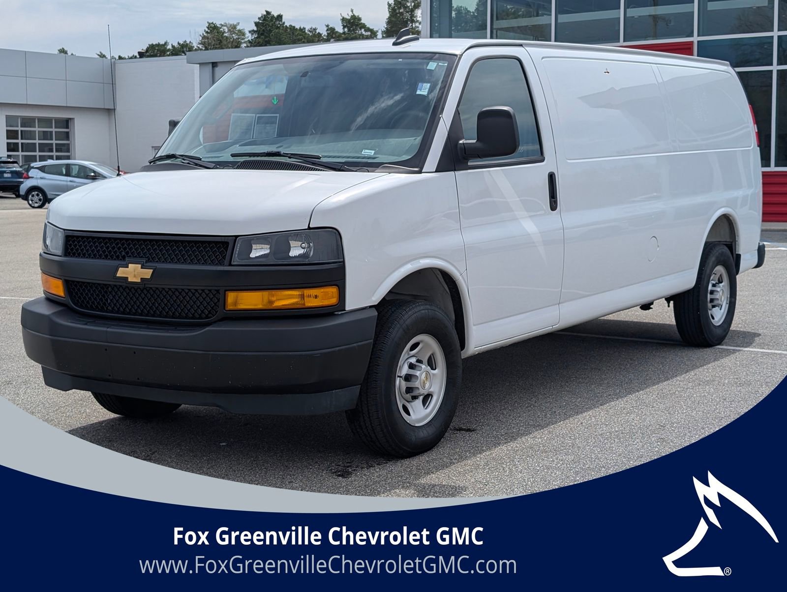 2025 Chevrolet Express 2500 Extended Work Van HD's photo