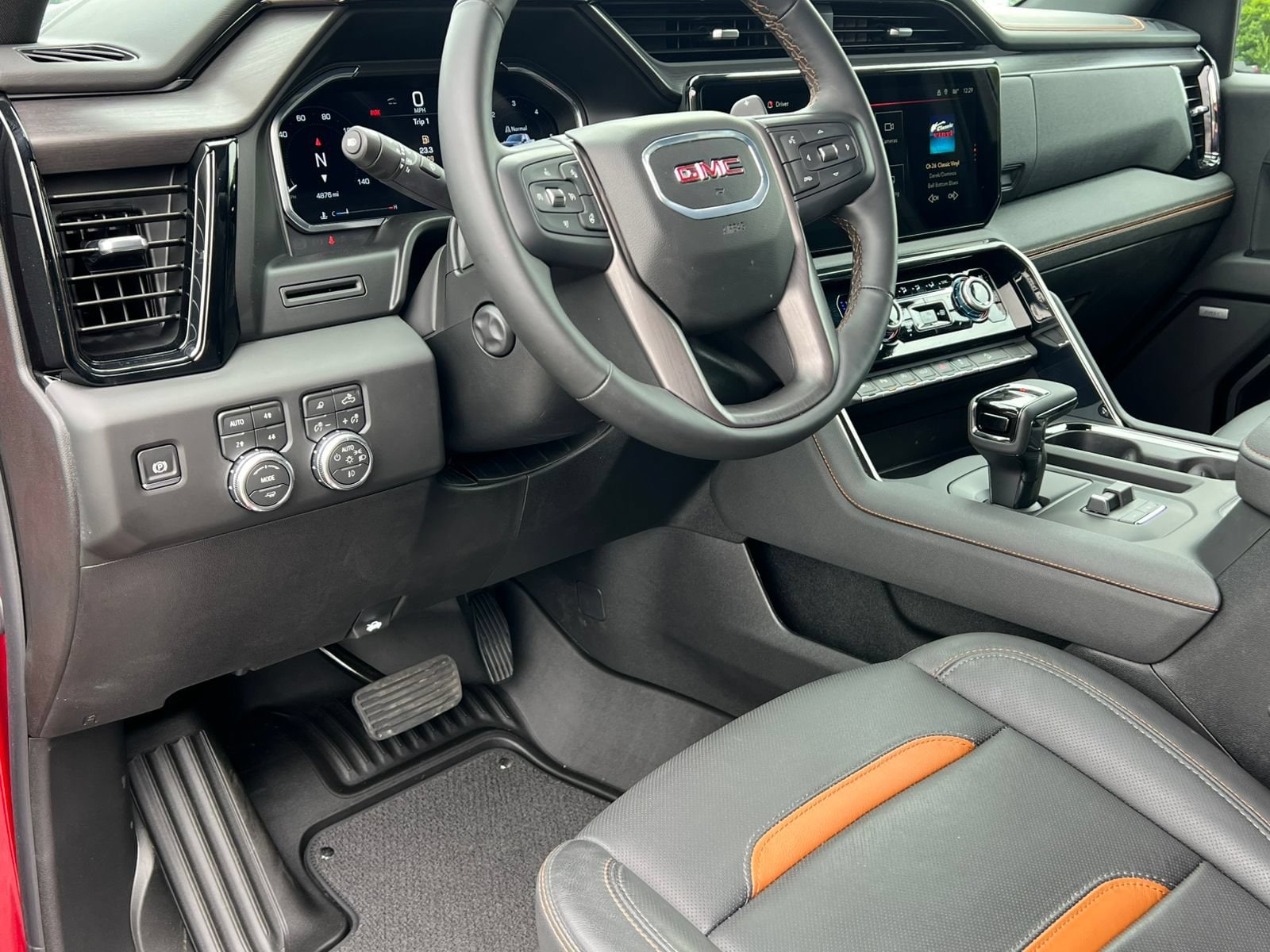 2026 GMC Sierra 1500 AT4 - Photo 25