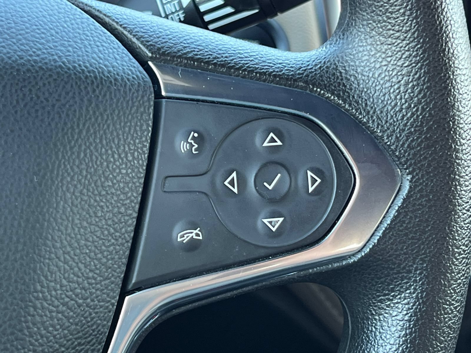 2024 Chevrolet Traverse Limited LS - Photo 23