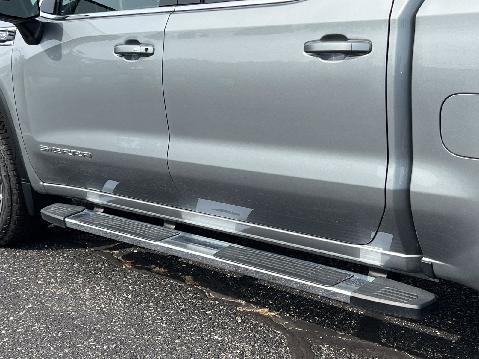 2026 GMC Sierra 1500 SLE - Photo 9
