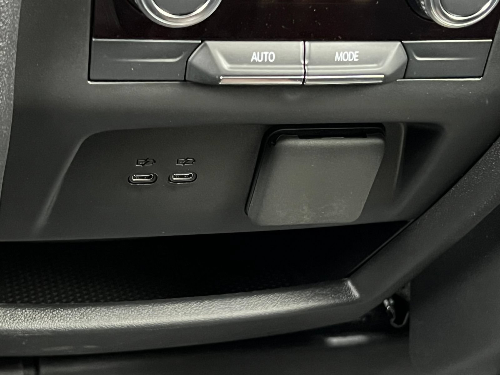 2026 GMC Acadia Elevation - Photo 38