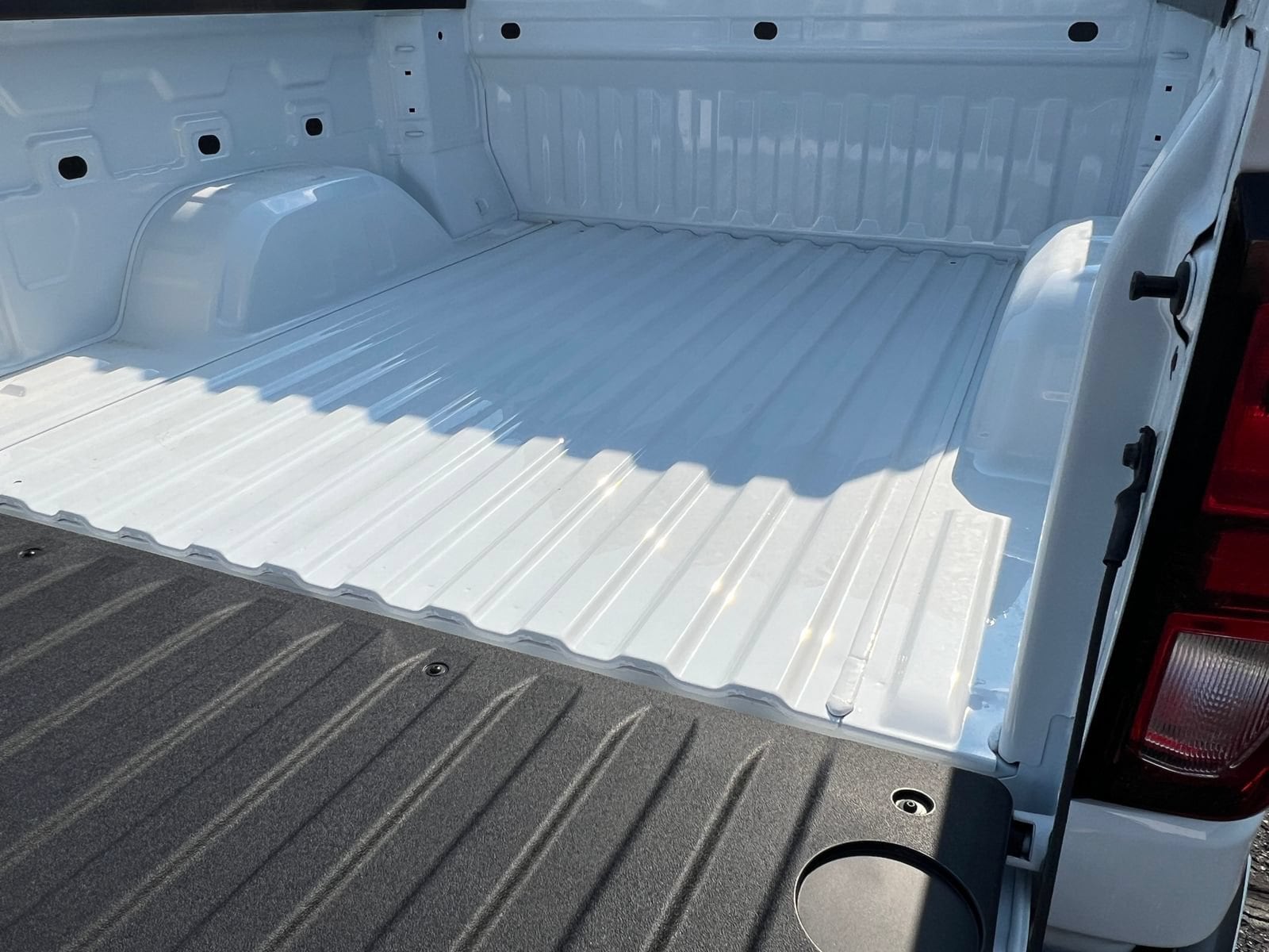2026 GMC Sierra 1500 Elevation - Photo 8
