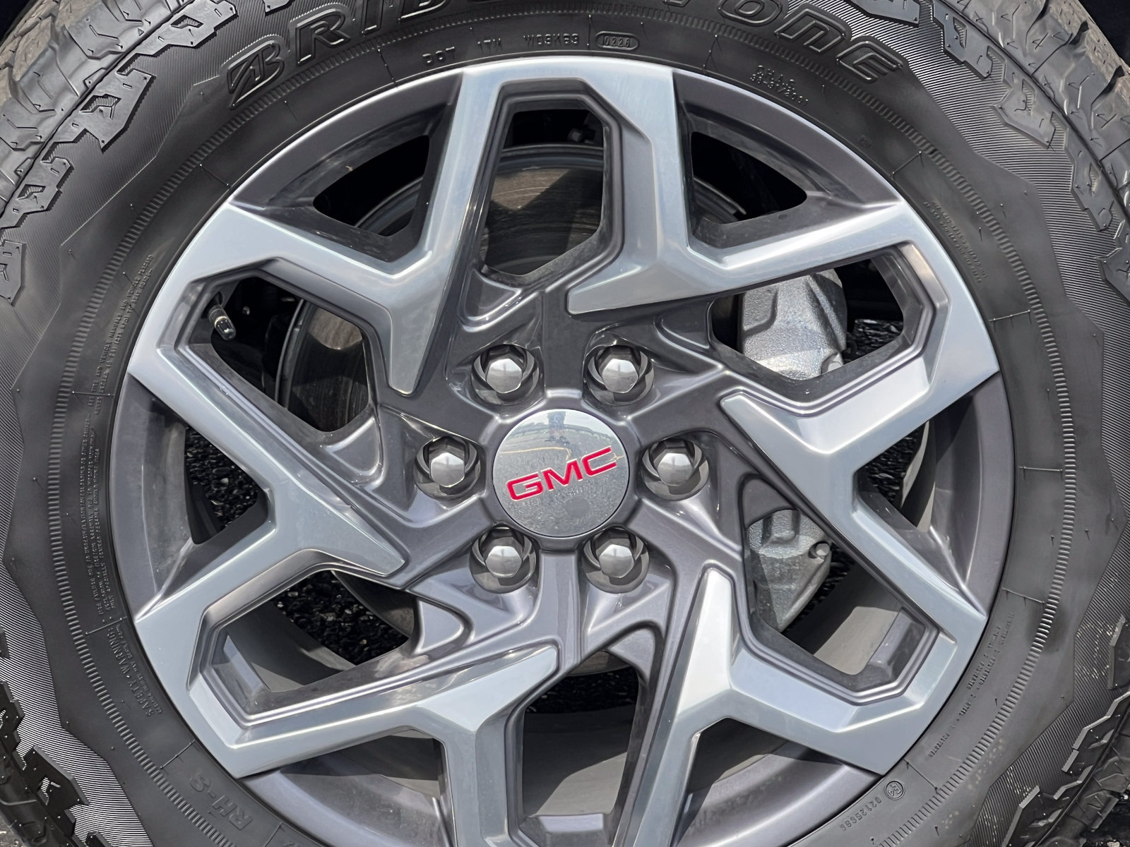 2026 GMC Sierra 1500 SLE - Photo 6