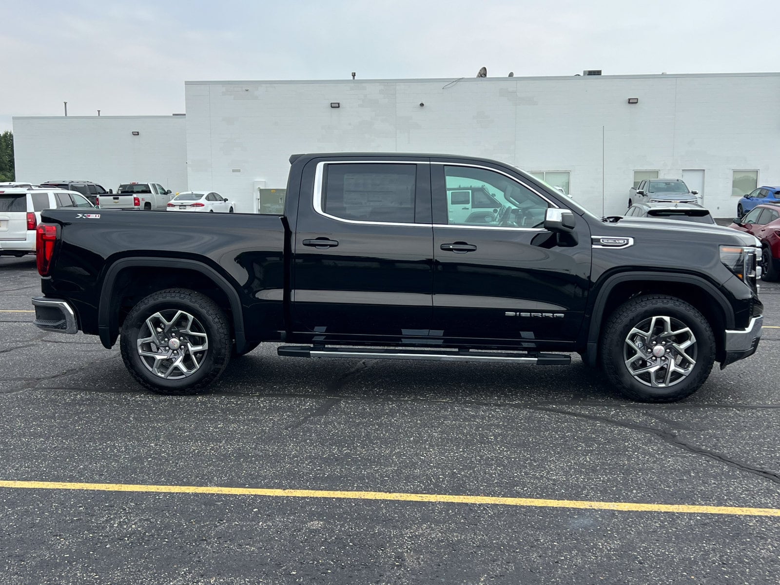 2026 GMC Sierra 1500 SLE - Photo 50