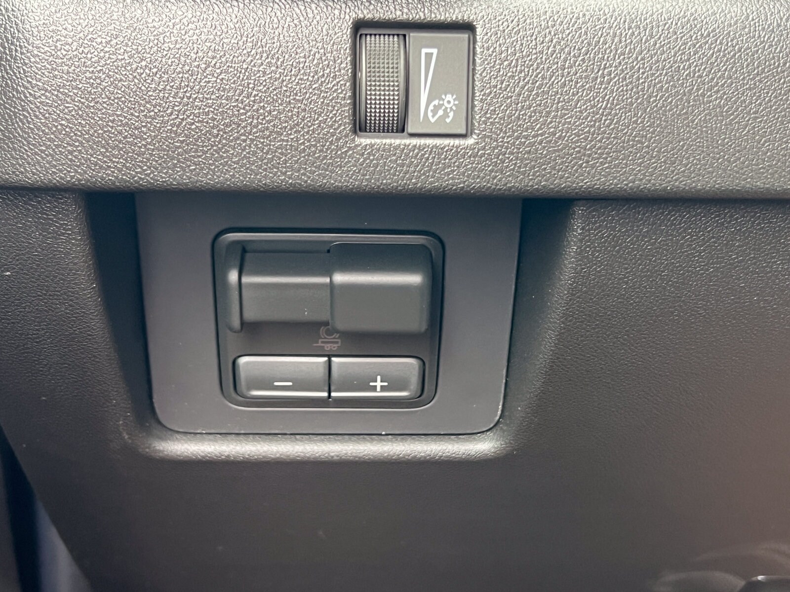 2026 GMC Canyon Elevation - Photo 16