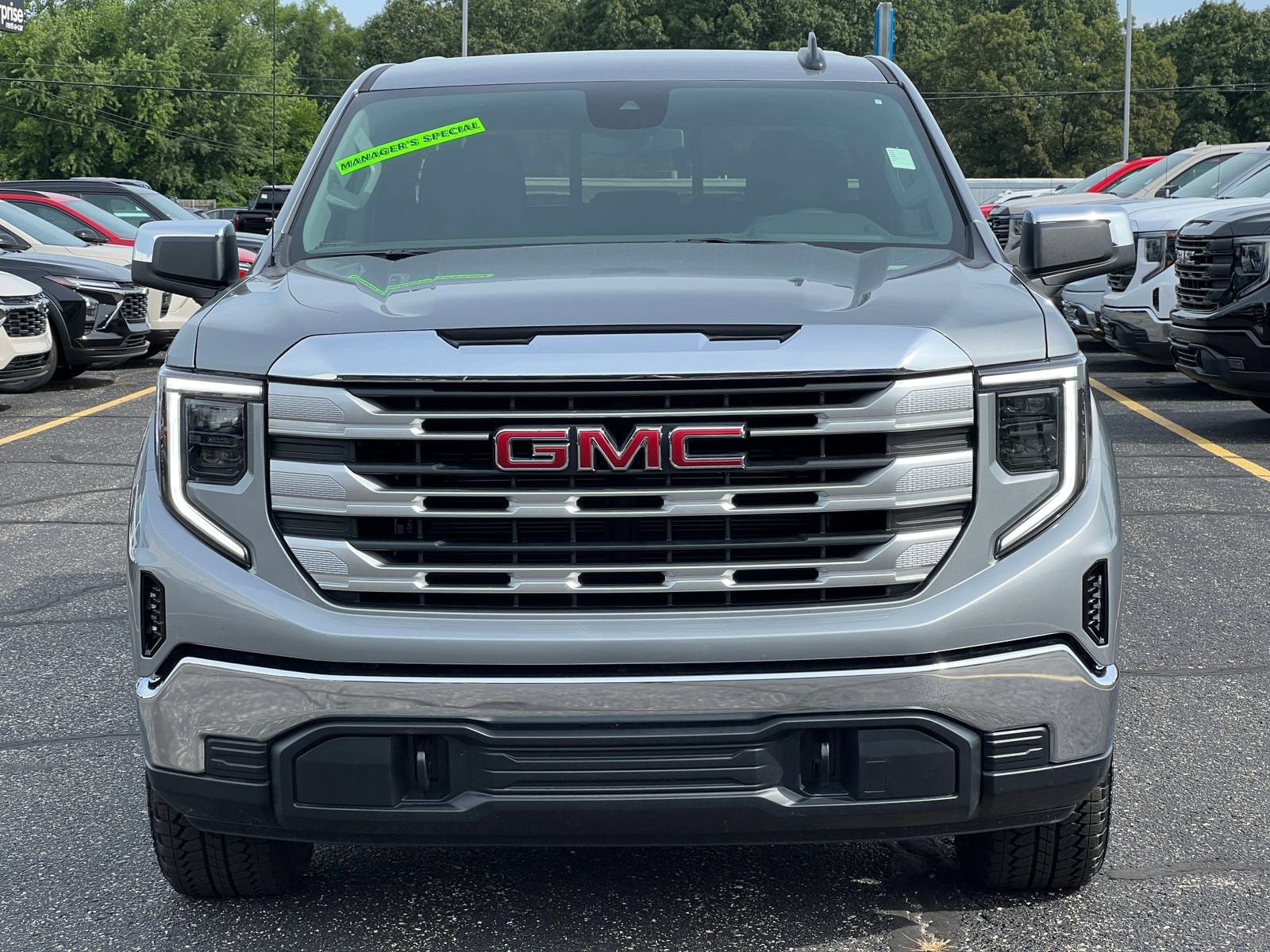 2026 GMC Sierra 1500 SLE - Photo 38
