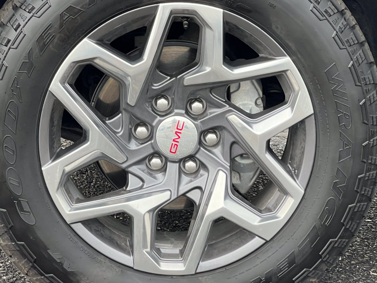 2026 GMC Sierra 1500 SLE - Photo 12