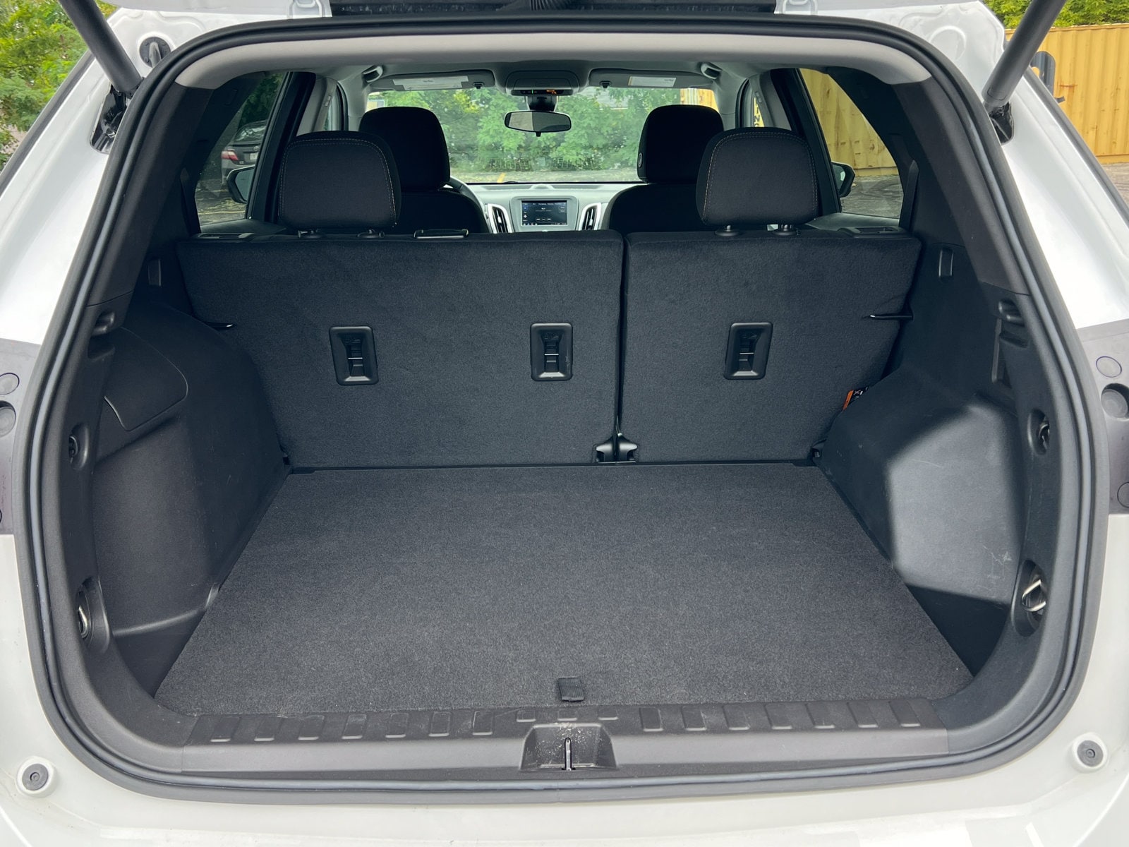 2024 Chevrolet Equinox LT - Photo 33