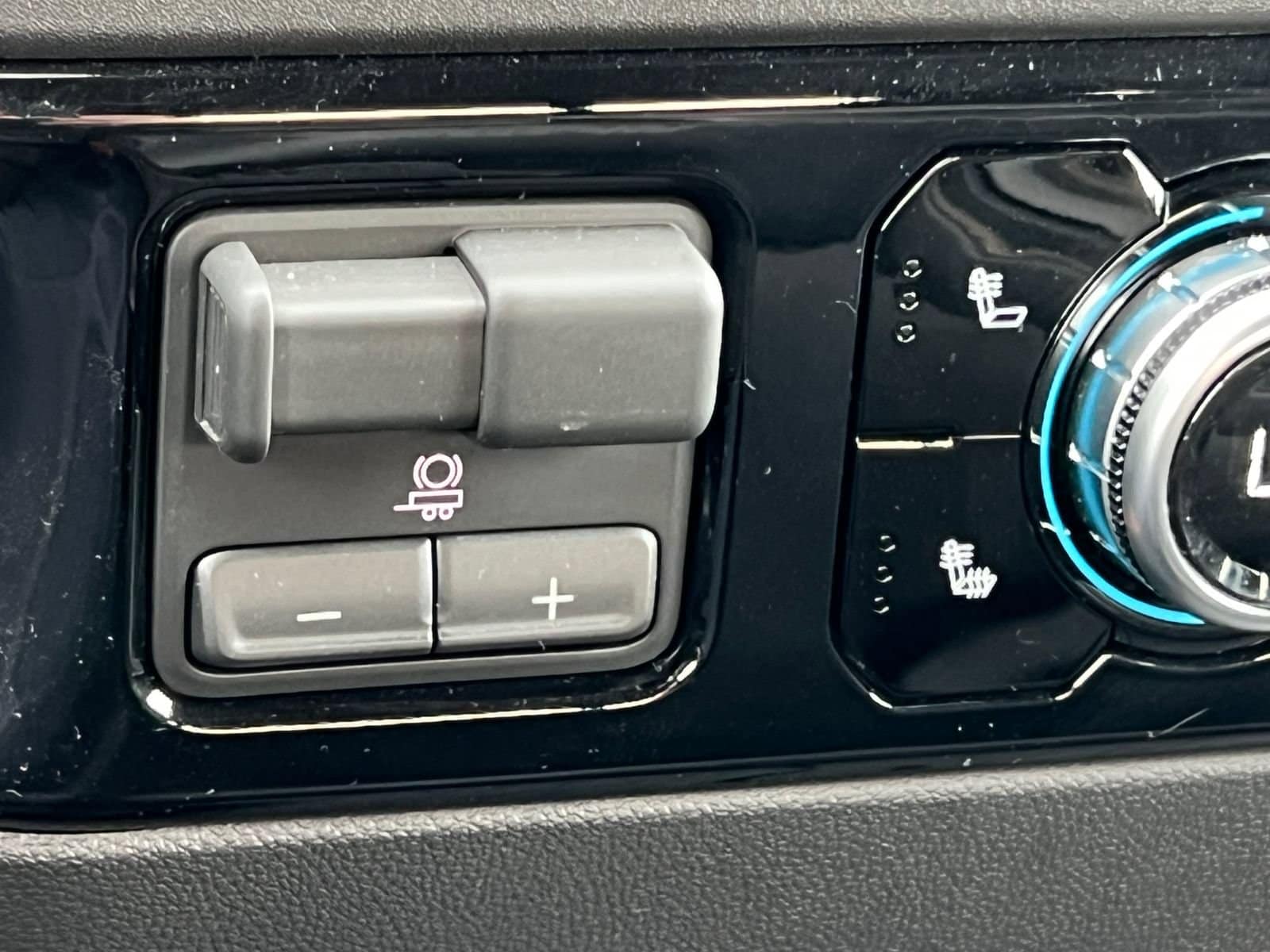 2026 GMC Sierra 1500 SLE - Photo 28