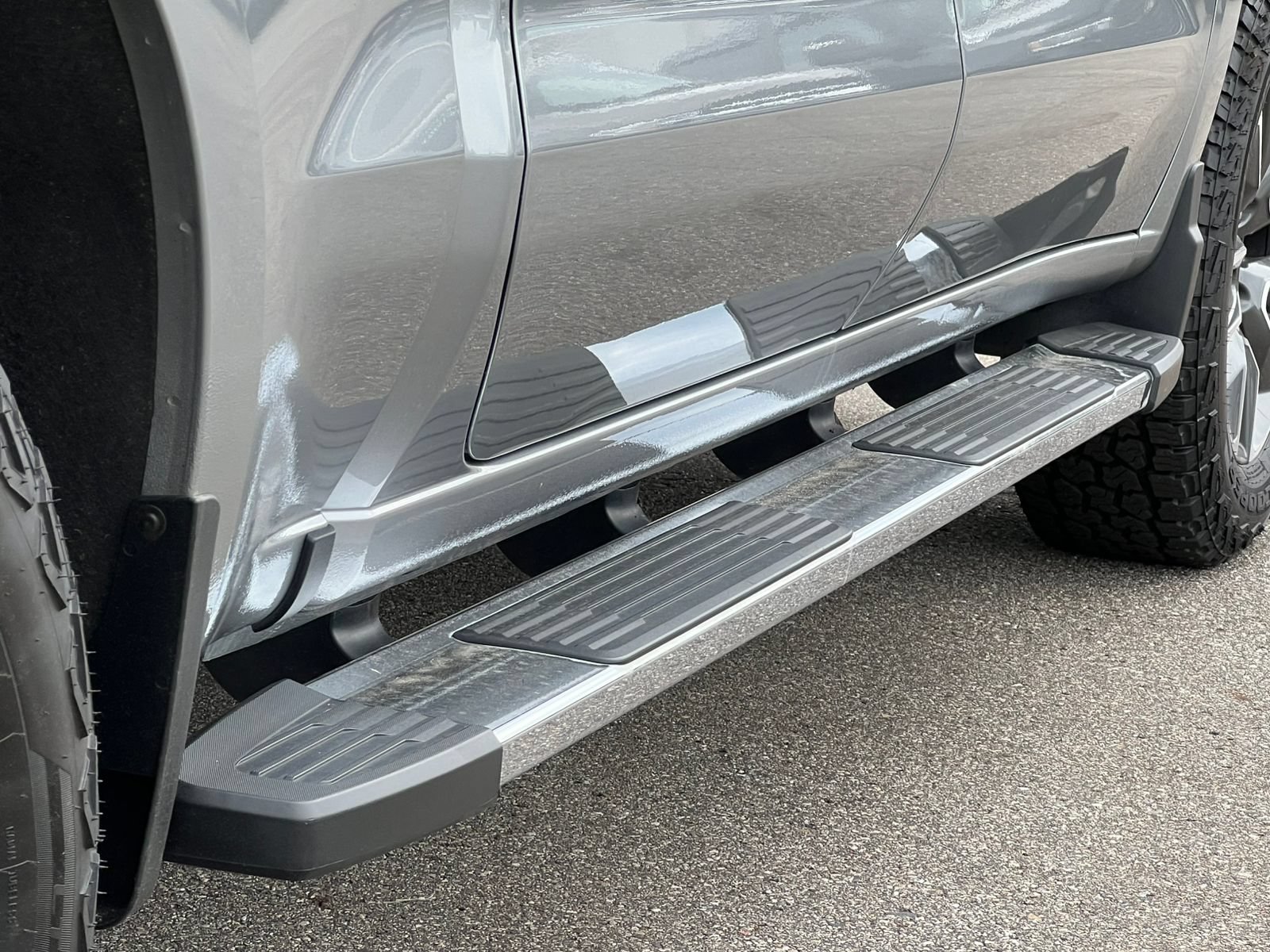 2023 Chevrolet Silverado 1500 RST - Photo 16