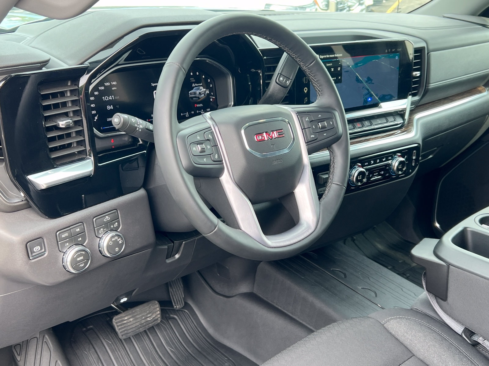 2026 GMC Sierra 1500 SLE - Photo 17