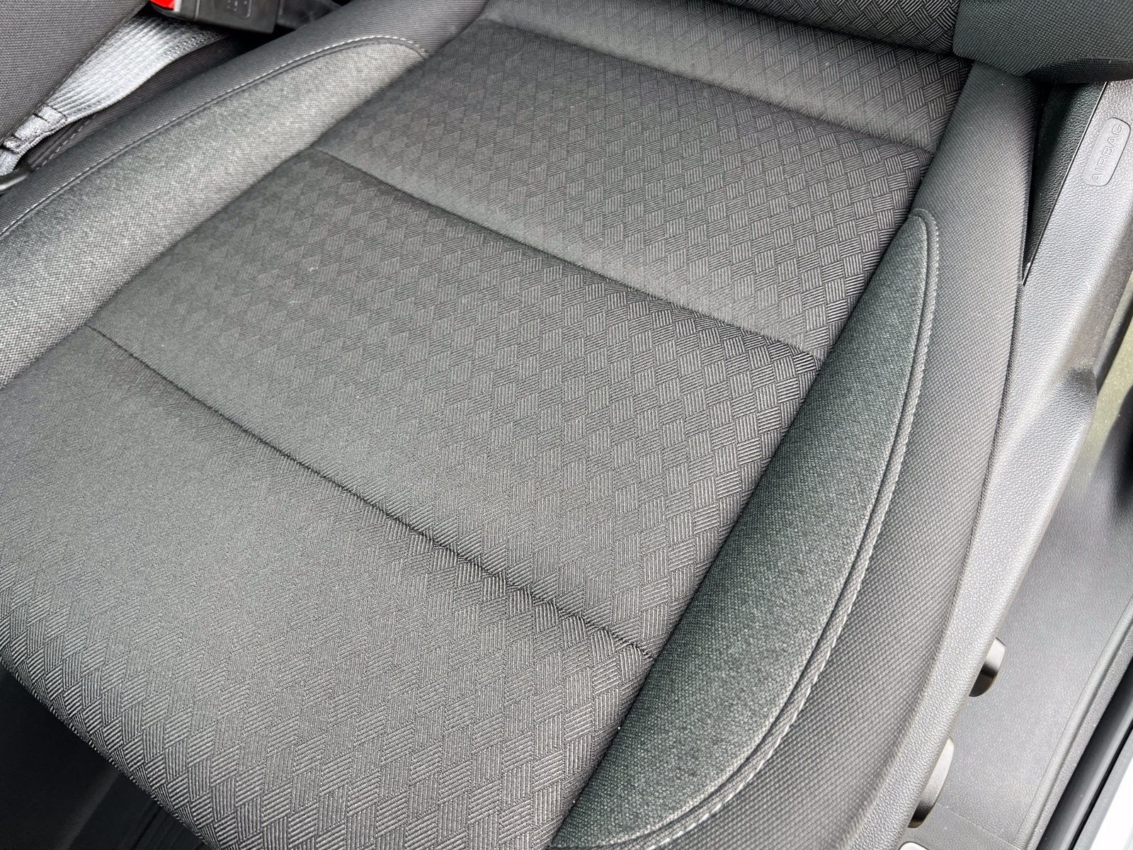 2026 GMC Sierra 1500 SLE - Photo 12