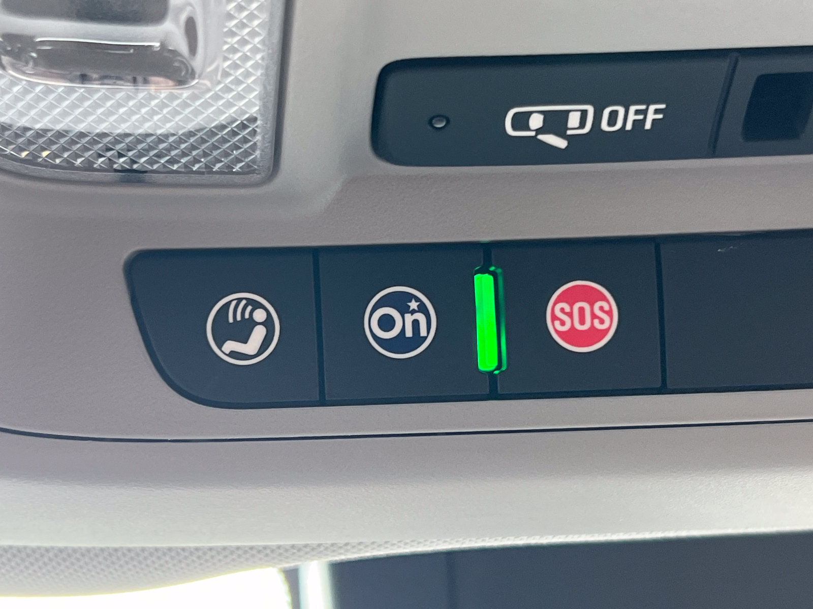 2024 Chevrolet Equinox LT - Photo 27
