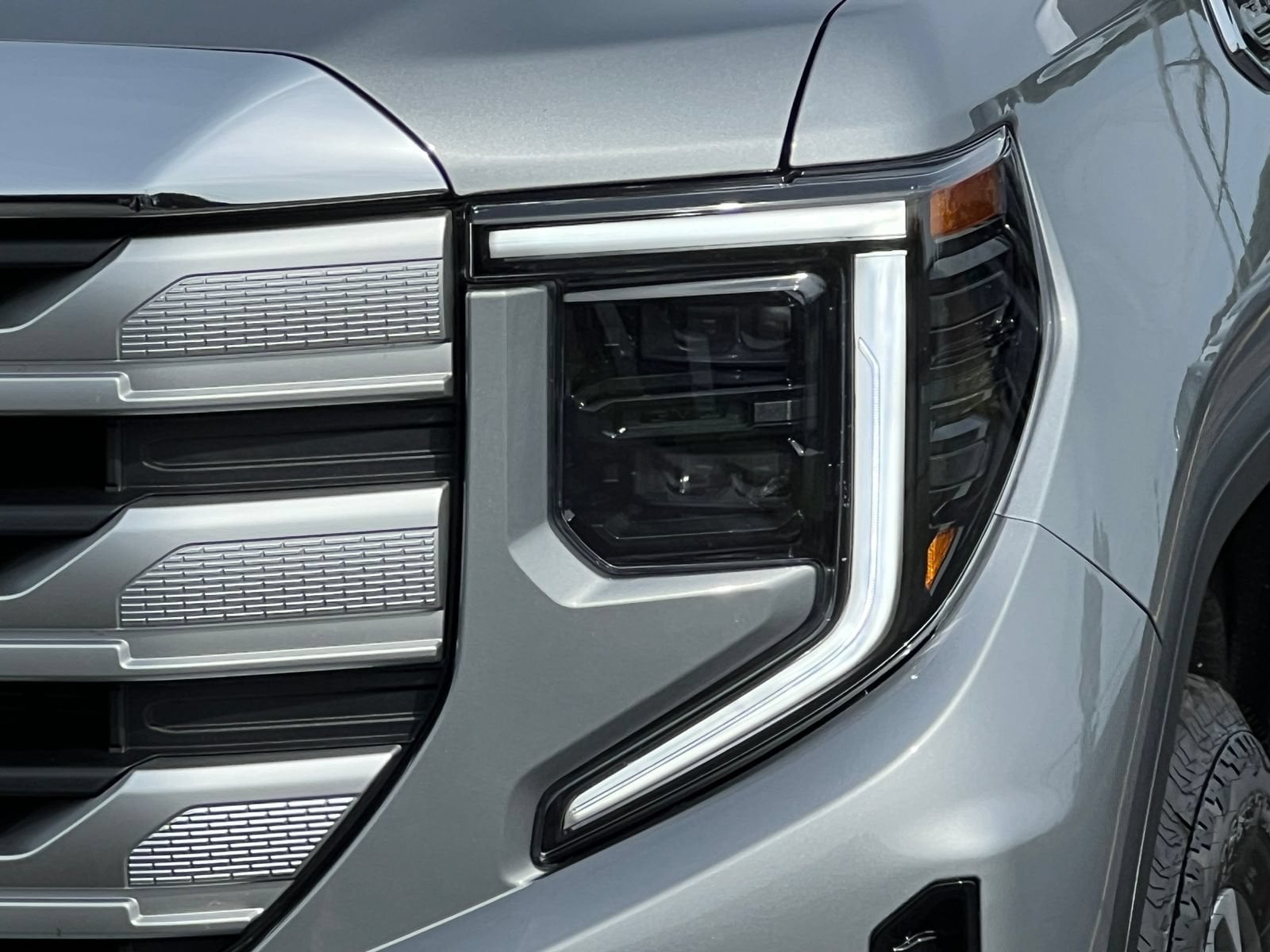 2026 GMC Sierra 1500 SLE - Photo 36