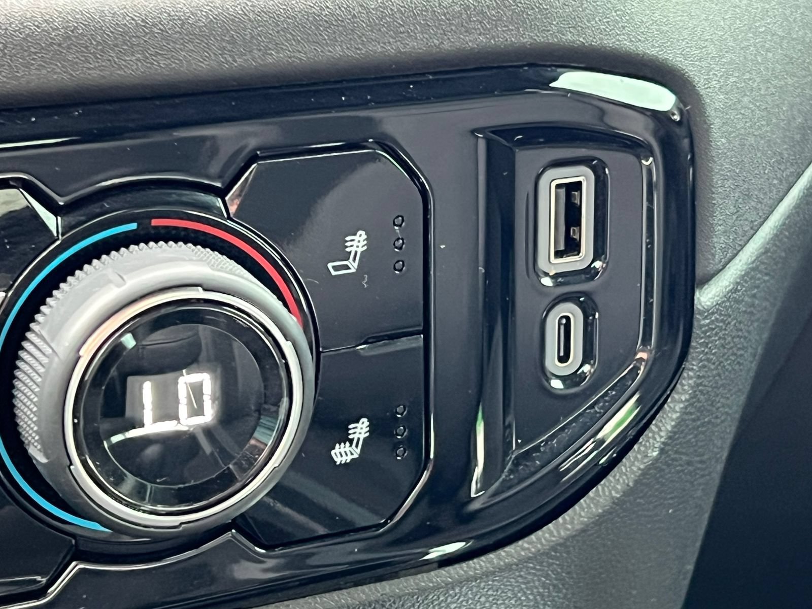 2023 Chevrolet Silverado 1500 RST - Photo 37
