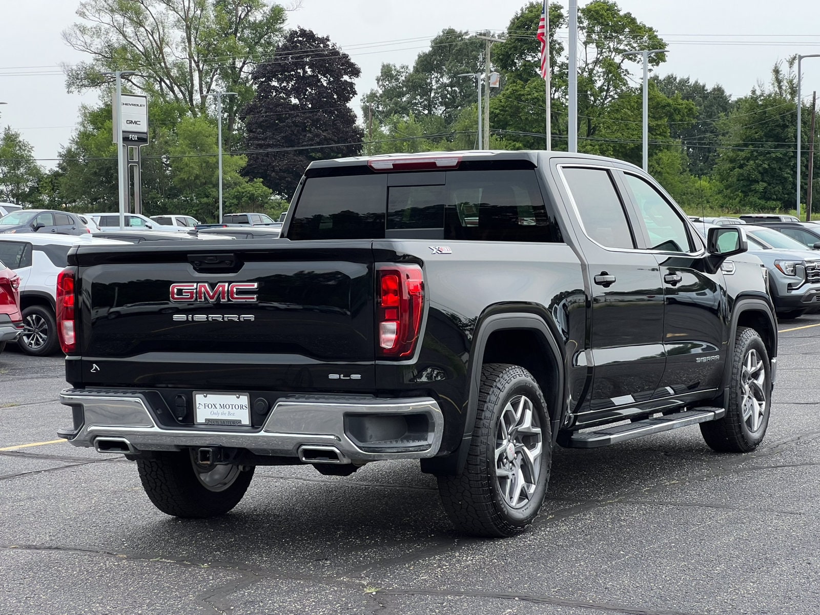 2026 GMC Sierra 1500 SLE - Photo 15